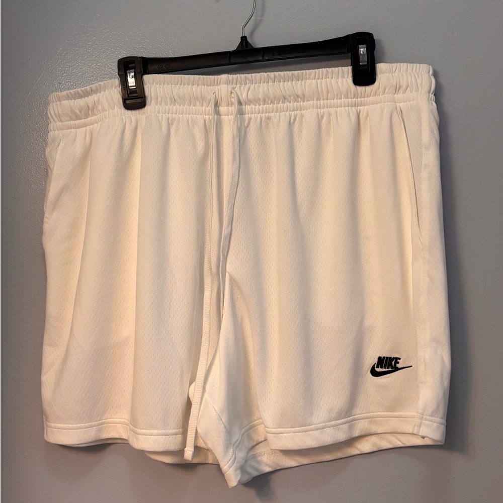 Nike Men’s White Athletic Shorts